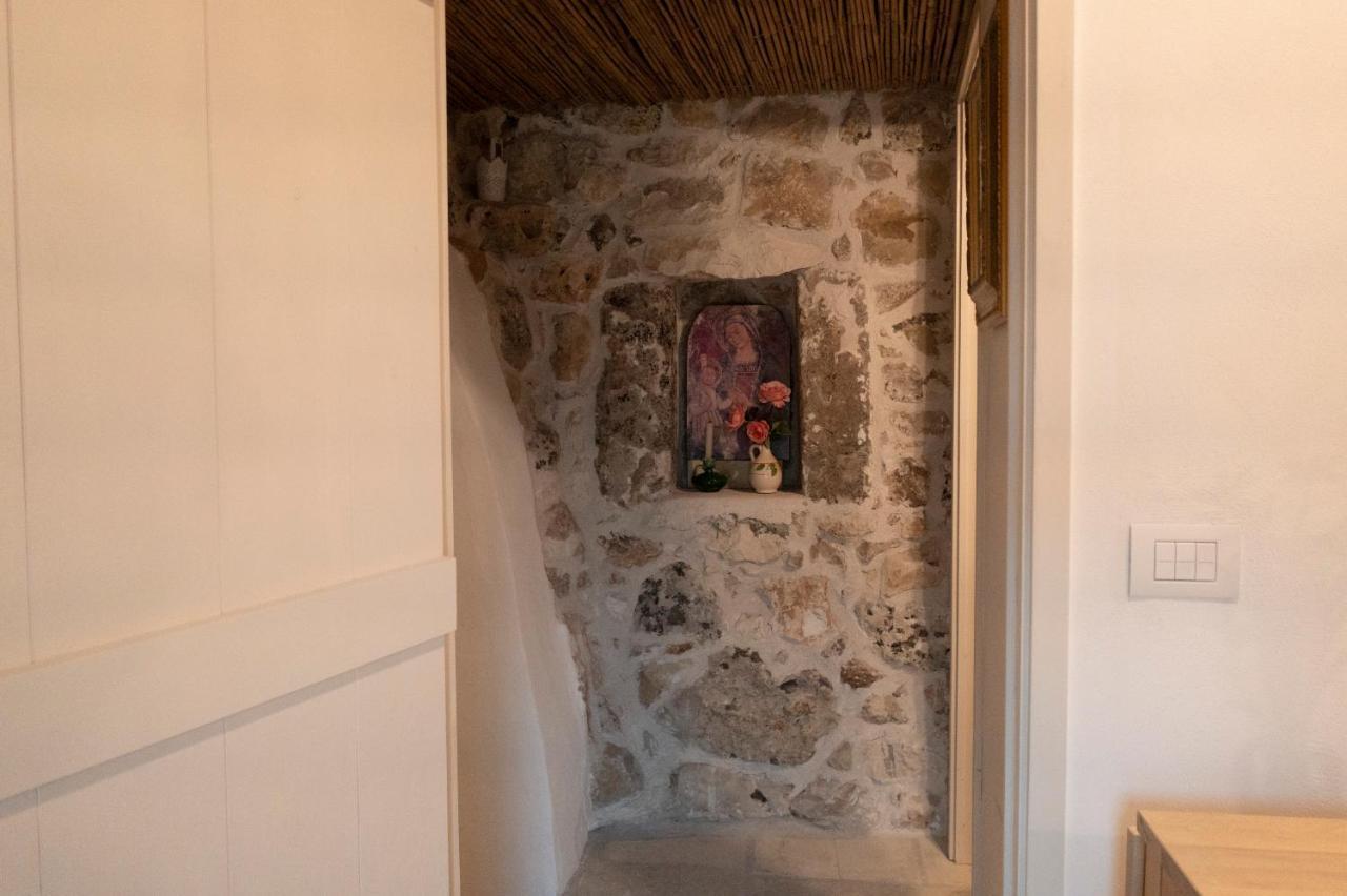 La Nicchia-Trullo Lejlighed Corigliano dʼOtranto Eksteriør billede